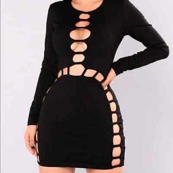 Fashion Nova Dresses & Skirts - Fashion nova plus size black cut out longsleeve dress
